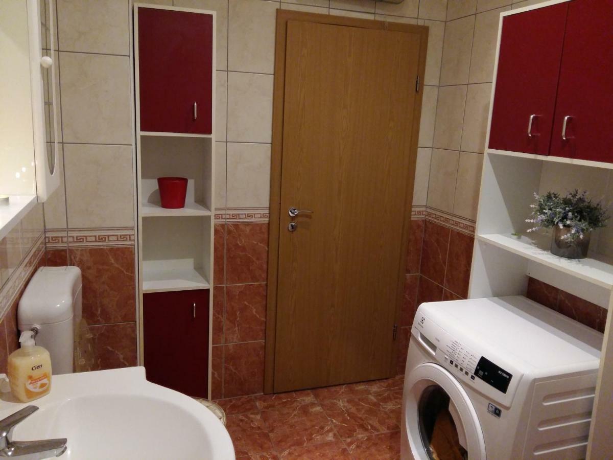 Ferienhaus Paula Apartment Podstrana Ngoại thất bức ảnh