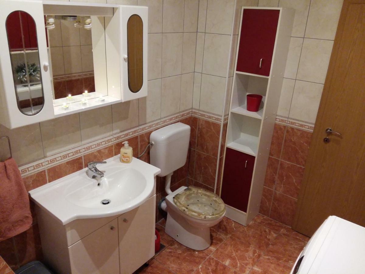 Ferienhaus Paula Apartment Podstrana Ngoại thất bức ảnh
