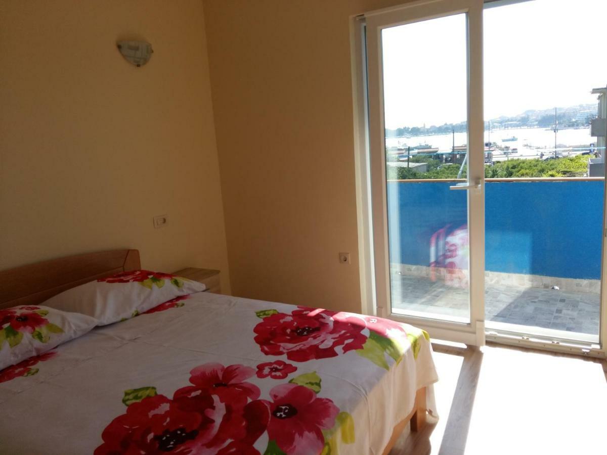 Ferienhaus Paula Apartment Podstrana Ngoại thất bức ảnh