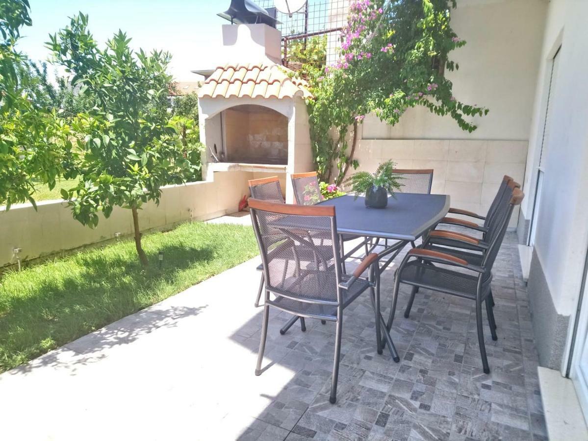 Ferienhaus Paula Apartment Podstrana Ngoại thất bức ảnh