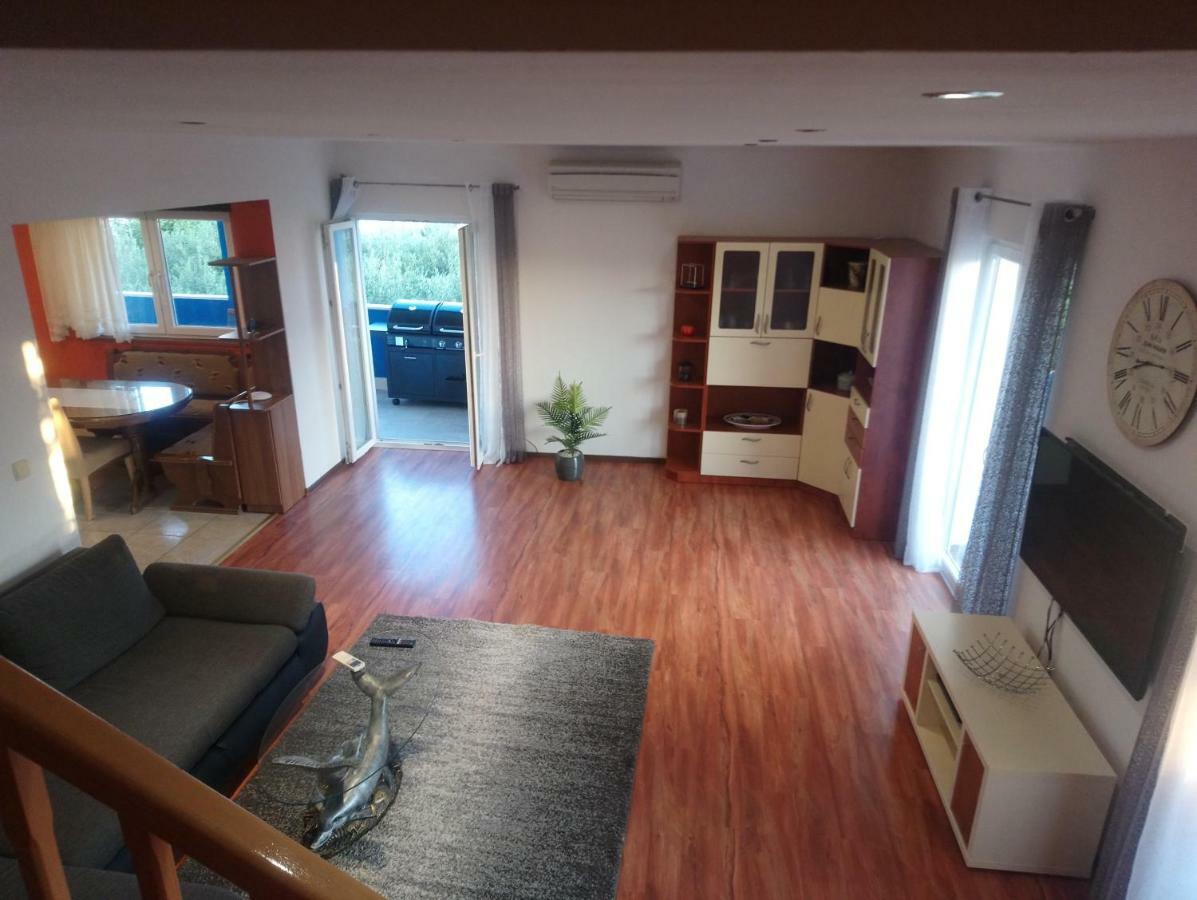 Ferienhaus Paula Apartment Podstrana Ngoại thất bức ảnh